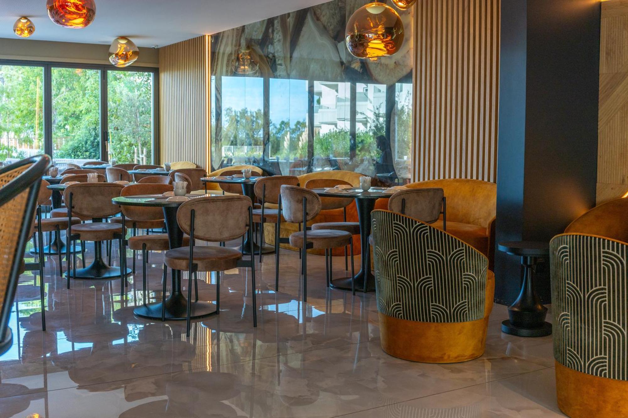 Calvi Hotel Экстерьер фото